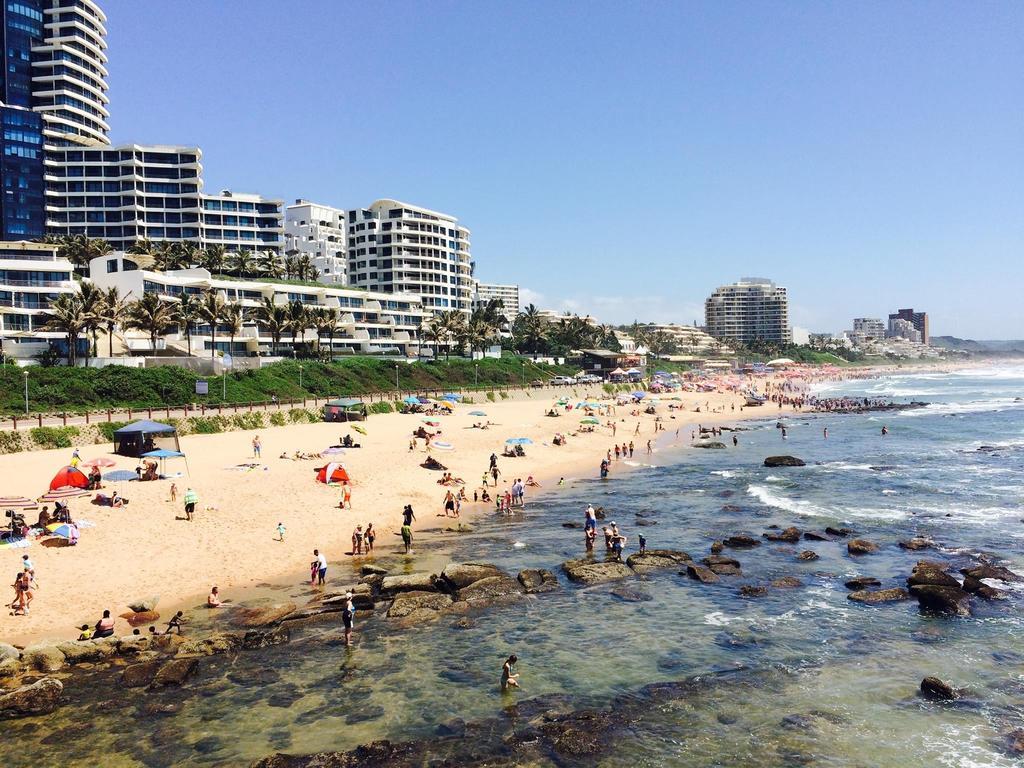 203 Oyster Quays Apartment Durban