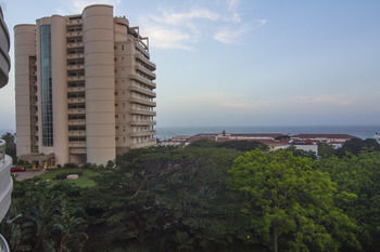 203 Oyster Quays * Durban